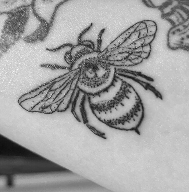 BEE SMALL SIZE INNER ARM TATTOO